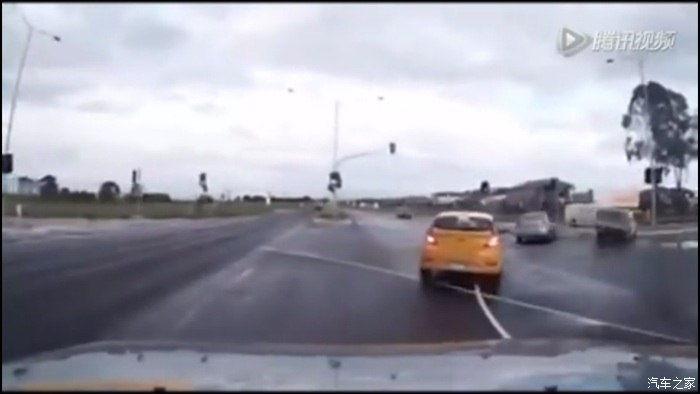 国产车祸视频讲解,事故原因与预防措施深度剖析